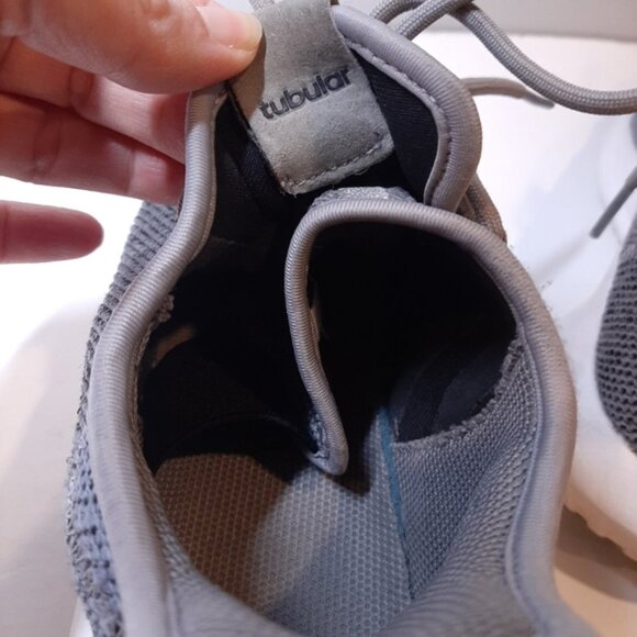 Adidas Tubular Shadow Running Shoes Chalk Grey Trainers Athletic Sneakers Size 6 - Picture 8 of 16